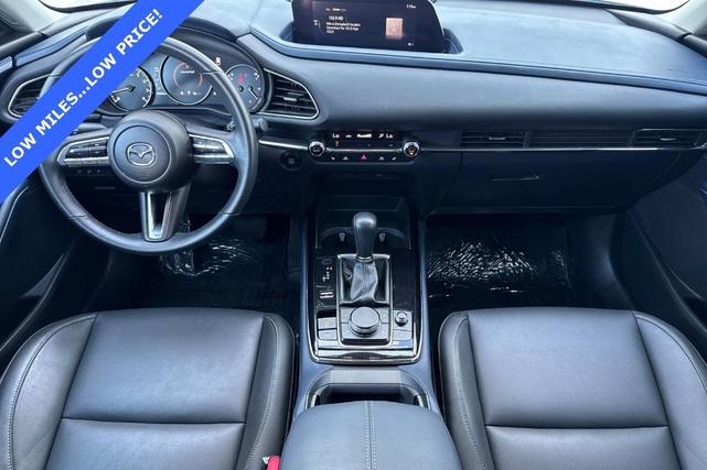 Photo of 2021 Snowflake White Pearl Mazda CX-30