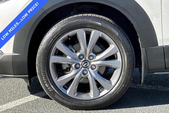 Photo of 2021 Snowflake White Pearl Mazda CX-30