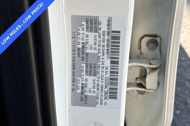 Photo of 2021 Snowflake White Pearl Mazda CX-30