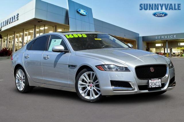 2017 Jaguar XF