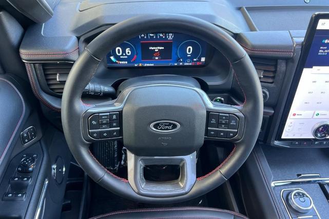 Photo of 2024 Agate Black Metallic Ford Expedition