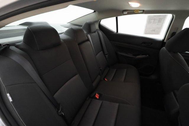 Photo of 2023 Brilliant Silver Metallic Nissan Altima