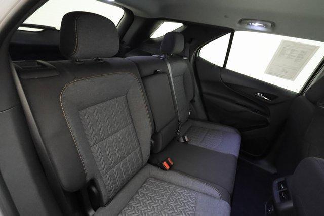 Photo of 2022 Summit White Chevrolet Equinox