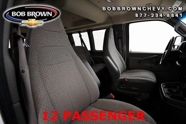 Photo of 2022 Summit White Chevrolet Express 3500