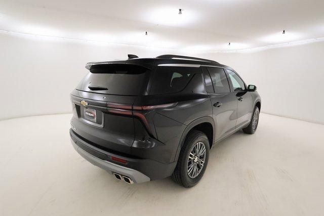 Photo of 2025 Mosaic Black Metallic Chevrolet Traverse