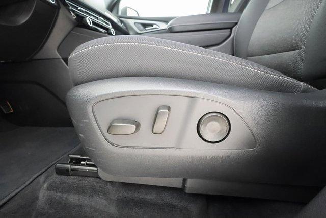 Photo of 2025 Mosaic Black Metallic Chevrolet Traverse