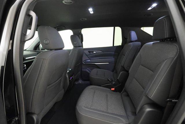 Photo of 2025 Mosaic Black Metallic Chevrolet Traverse