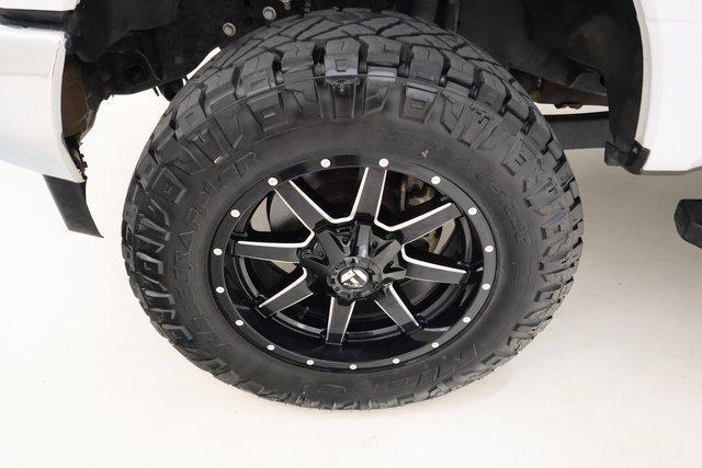 Photo of 2019 Oxford White Ford F-250