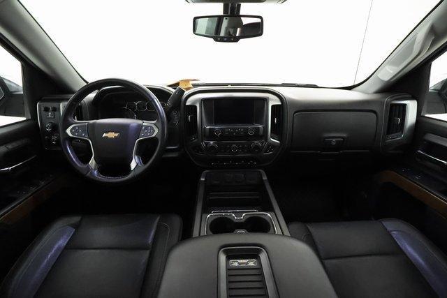Photo of 2016 Black Chevrolet Silverado 1500