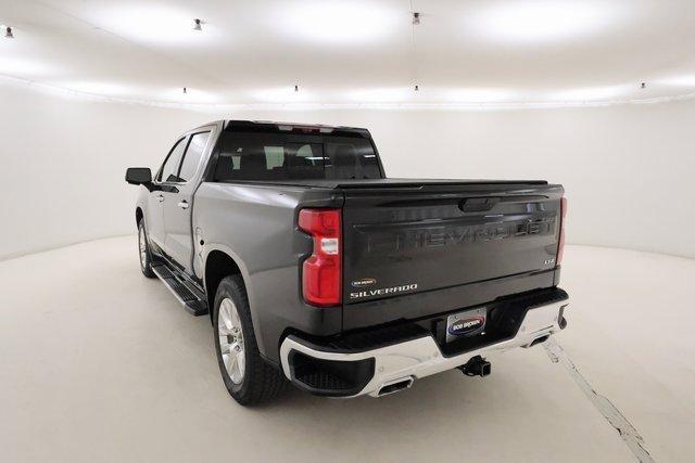 Photo of 2020 Black Chevrolet Silverado 1500