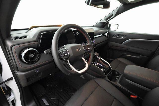 Photo of 2024 Summit White Chevrolet Colorado