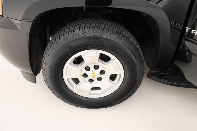 Photo of 2013 Black Chevrolet Tahoe