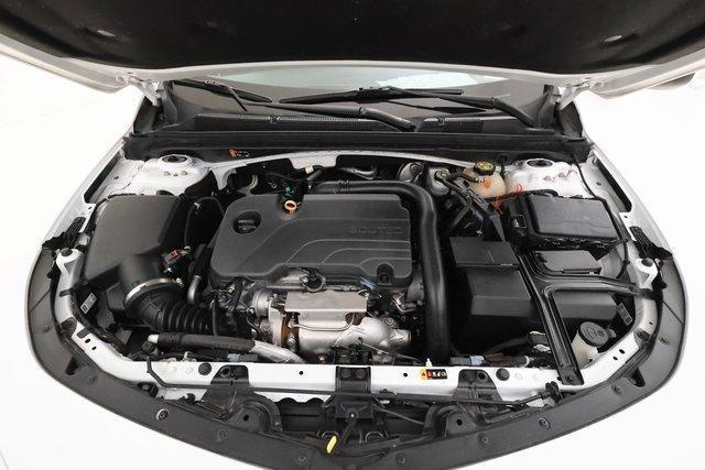Photo of 2020 Summit White Chevrolet Malibu