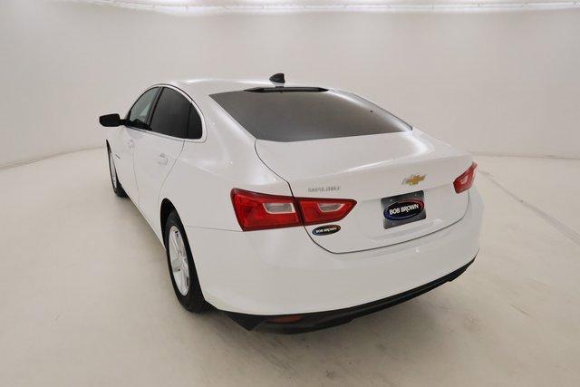 Photo of 2020 Summit White Chevrolet Malibu