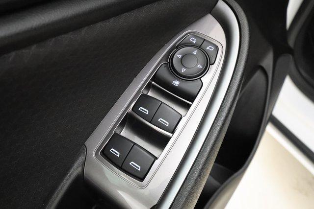 Photo of 2020 Summit White Chevrolet Malibu