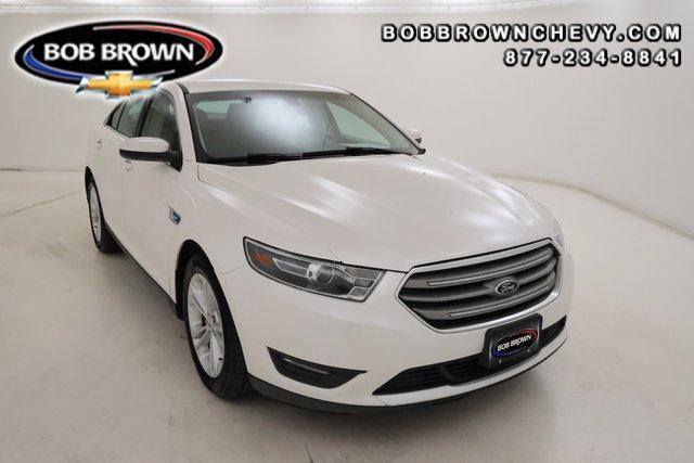 2016 Ford Taurus