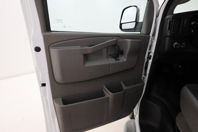 Photo of 2023 Summit White Chevrolet Express 2500