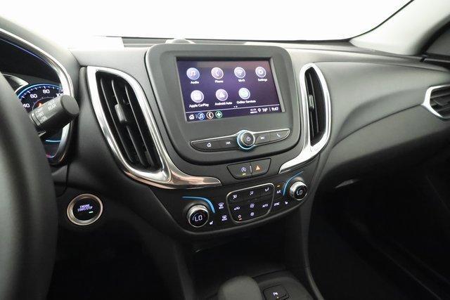 Photo of 2024 Iridescent Pearl Tricoat Chevrolet Equinox