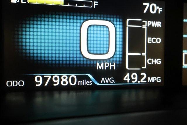 Photo of 2022 White Toyota Prius