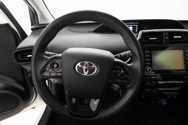 Photo of 2022 White Toyota Prius