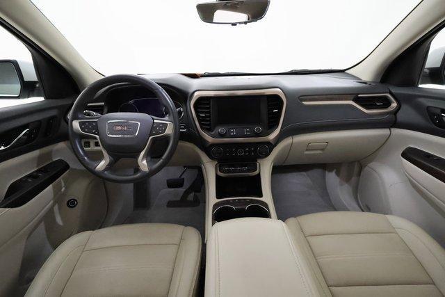 Photo of 2023 White Frost Tri-Coat GMC Acadia