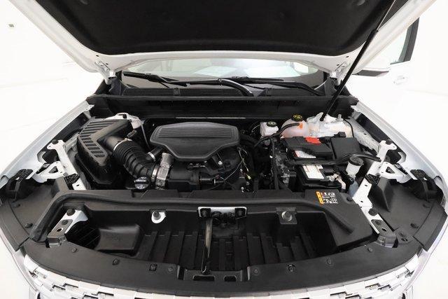 Photo of 2023 White Frost Tri-Coat GMC Acadia