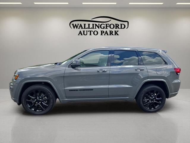 Photo of 2021 Sting-Gray Clearcoat Jeep Grand Cherokee