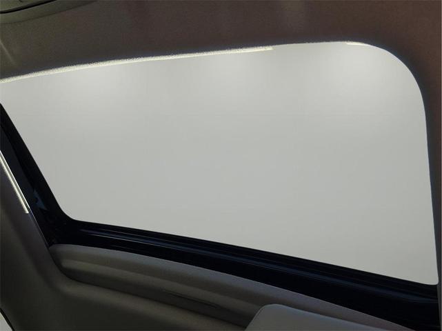 Photo of 2017 Gray Honda CR-V