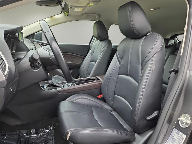 Photo of 2018 Machine Gray Metallic Mazda Mazda3