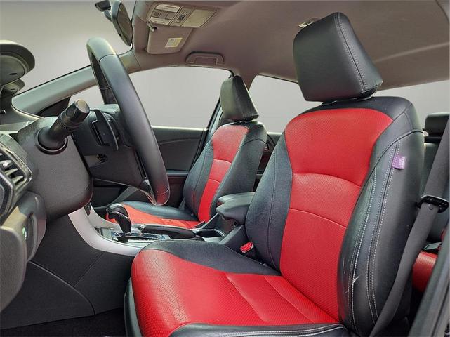 Photo of 2014 Black Honda Accord