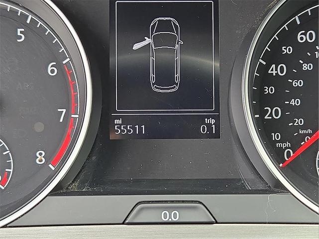 Photo of 2017 Black Volkswagen Golf SportWagen
