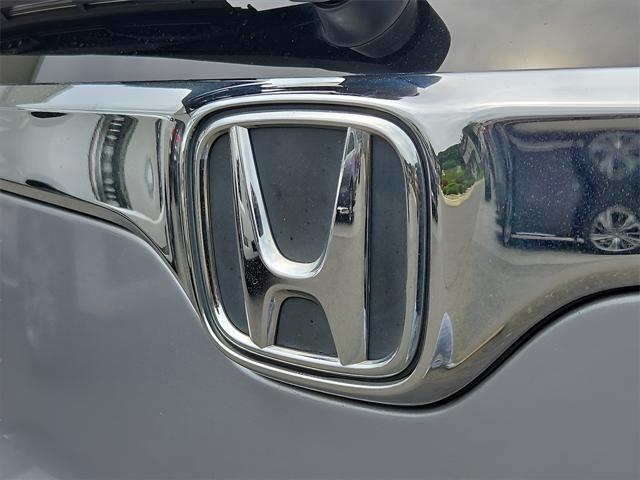 Photo of 2017 Silver Honda CR-V