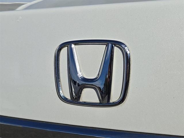 Photo of 2014 White Honda Accord