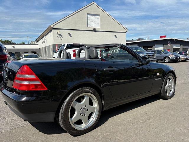 Photo of 1998 Black Mercedes-Benz SLK-Class