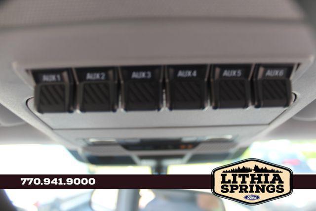 Photo of 2025 Oxford White Ford F-350