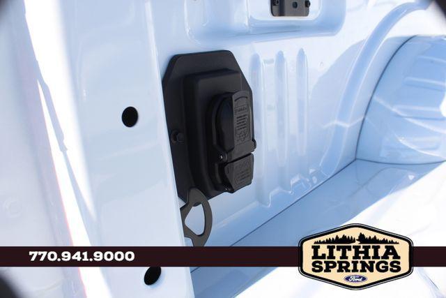 Photo of 2025 Oxford White Ford F-350