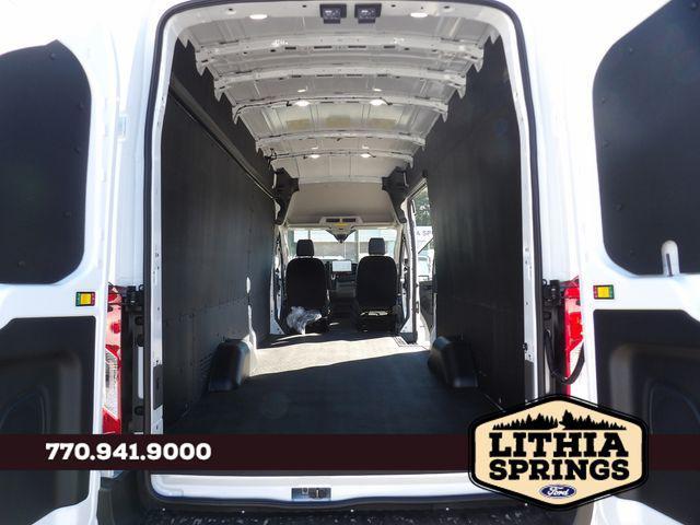 Photo of 2026 Oxford White Ford Transit-250