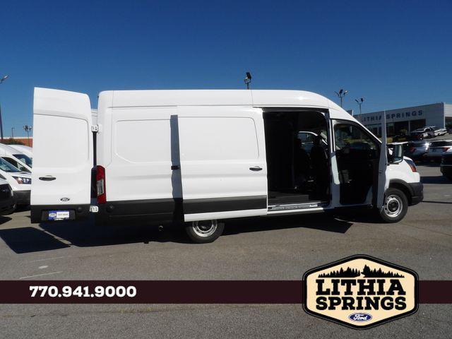 Photo of 2026 Oxford White Ford Transit-250