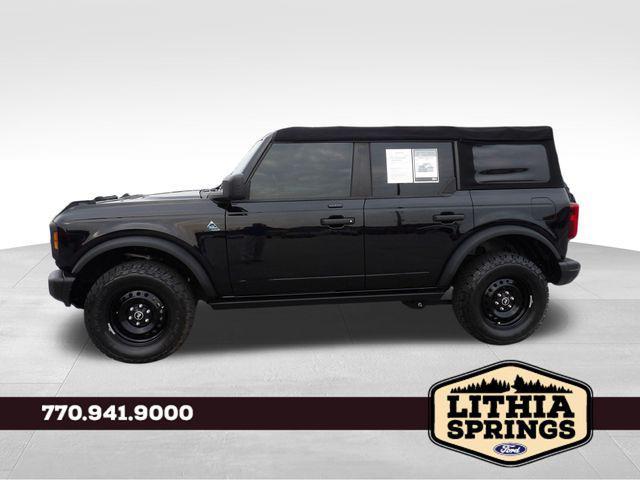 Photo of 2022 Shadow Black Ford Bronco