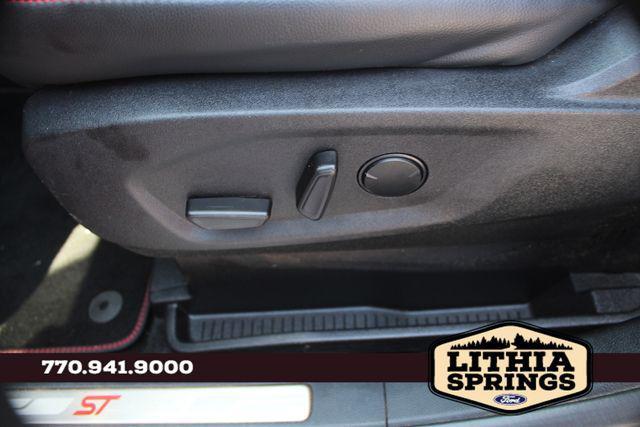 Photo of 2024 Rapid Red Metallic Tinted Clearcoat Ford Edge