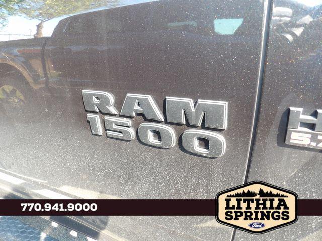 Photo of 2015 Brilliant Black Crystal Pearlcoat RAM 1500