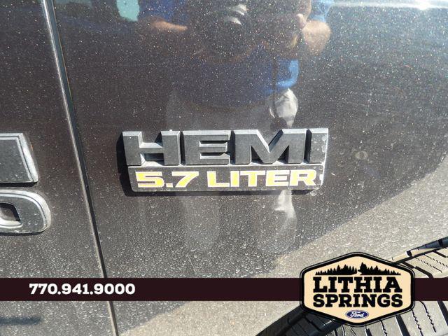 Photo of 2015 Brilliant Black Crystal Pearlcoat RAM 1500