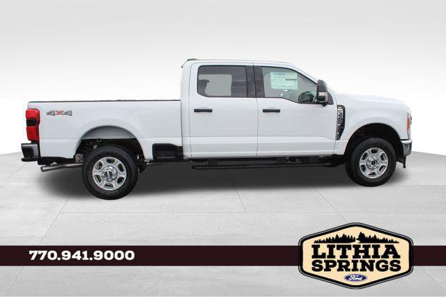 Photo of 2025 Oxford White Ford F-350
