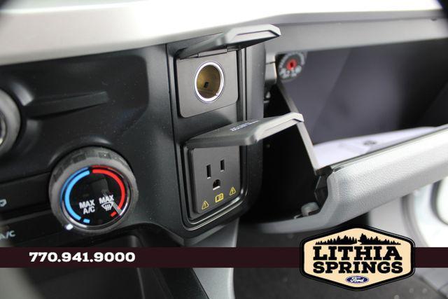 Photo of 2025 Oxford White Ford F-350