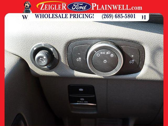 Photo of 2023 White Ford Transit-250