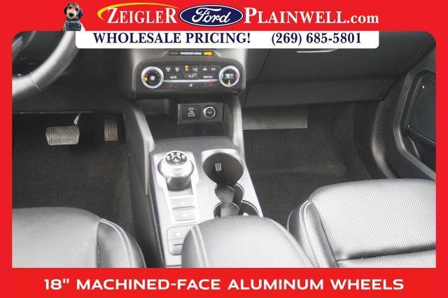 Photo of 2020 White Ford Escape