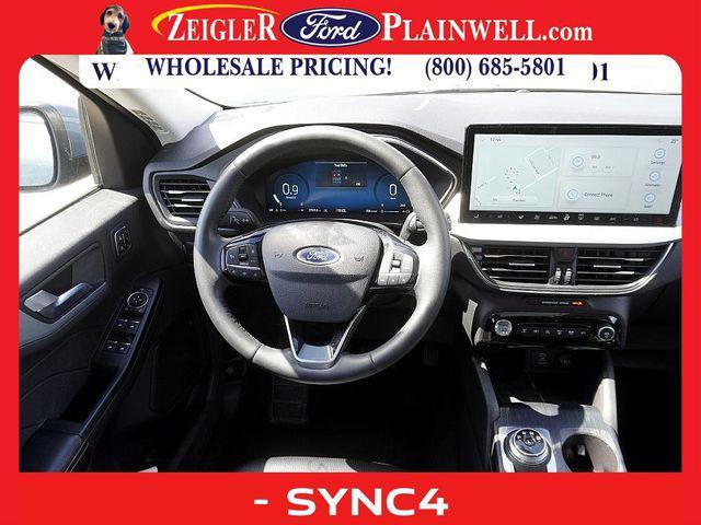 Photo of 2023 Vapor Blue Metallic Ford Escape