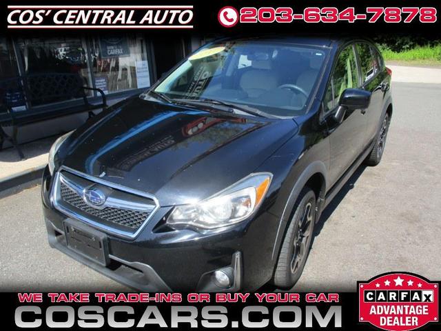 Photo of 2017 Crystal Black Silica Subaru Crosstrek