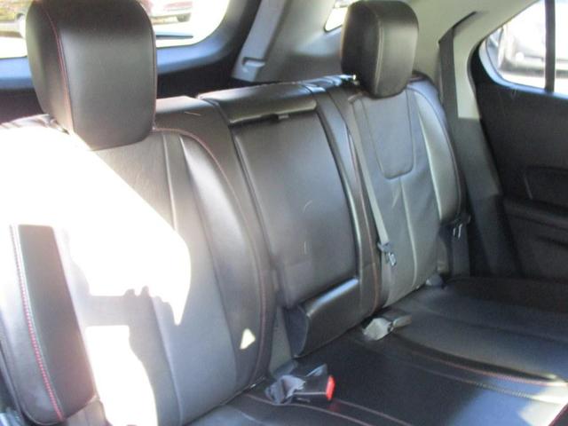 Photo of 2016 Patriot Blue Metallic Chevrolet Equinox