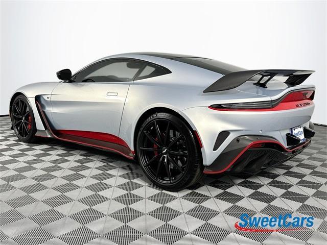 Photo of 2023 Lightning Silver Aston Martin Vantage